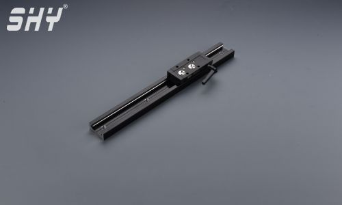 ISGB15UU-4S L型帶鎖導軌